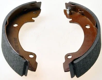 Stabdžių trinkelių komplektas DENCKERMANN B120027