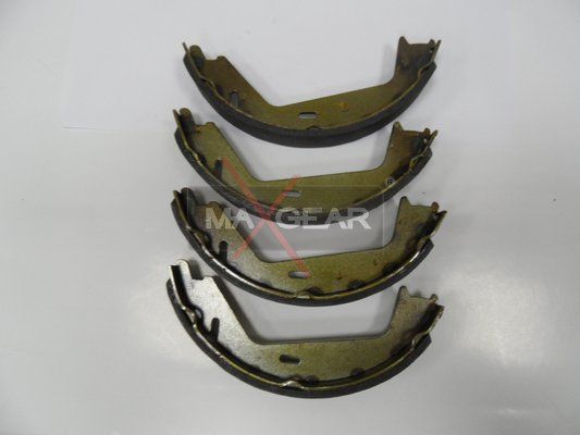 Brake Shoe Set, parking brake MAXGEAR 19-0324