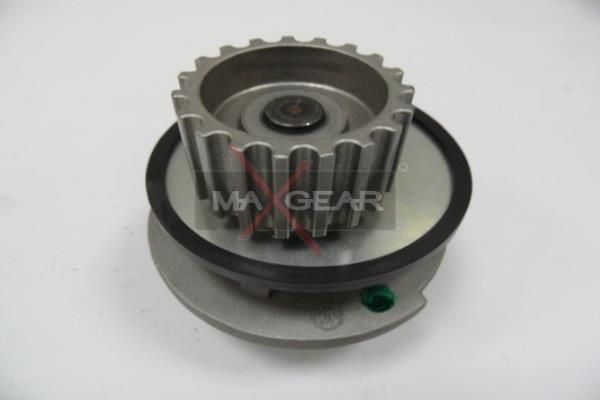 Water Pump, engine cooling MAXGEAR 47-0004