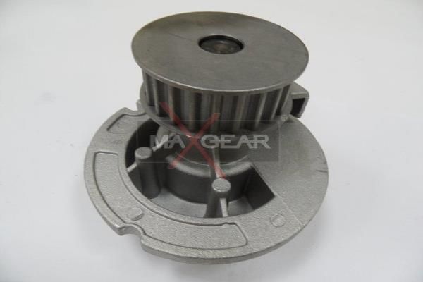 Water Pump, engine cooling MAXGEAR 47-0027