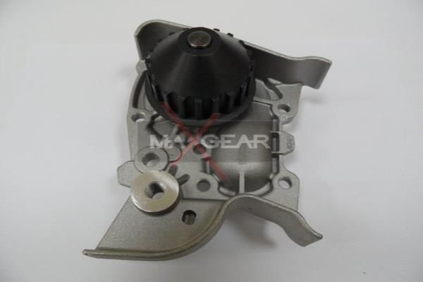 Water Pump, engine cooling MAXGEAR 47-0037