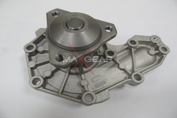 Water Pump, engine cooling MAXGEAR 47-0039