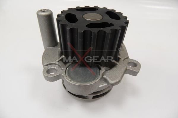Water Pump, engine cooling MAXGEAR 47-0053