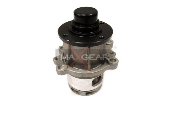Water Pump, engine cooling MAXGEAR 47-0062