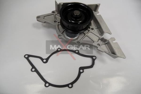 Water Pump, engine cooling MAXGEAR 47-0090