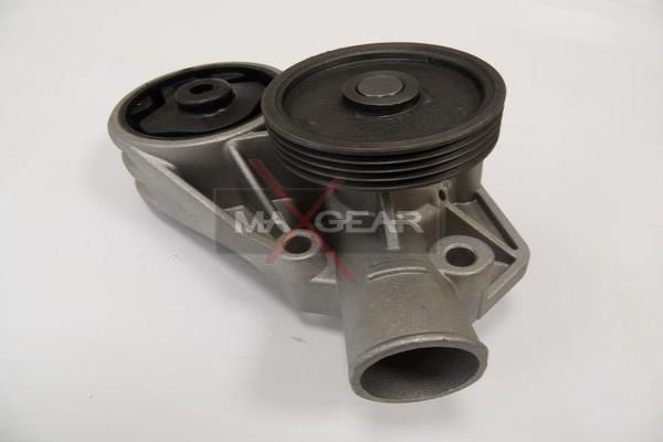 Water Pump, engine cooling MAXGEAR 47-0098