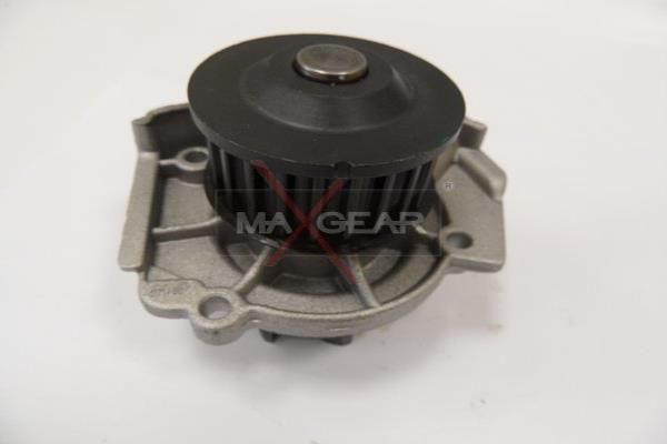 Water Pump, engine cooling MAXGEAR 47-0139