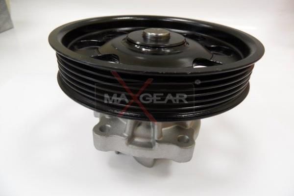 Water Pump, engine cooling MAXGEAR 47-0145