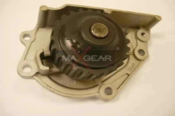 Насос охолоджувальної рідини, охолодження двигуна MAXGEAR 47-0168