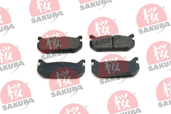 Комплект гальмівних накладок, дискове гальмо SAKURA 601-30-3580