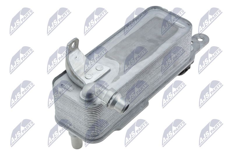 Oil Cooler, engine oil NTY CCL-BM-062