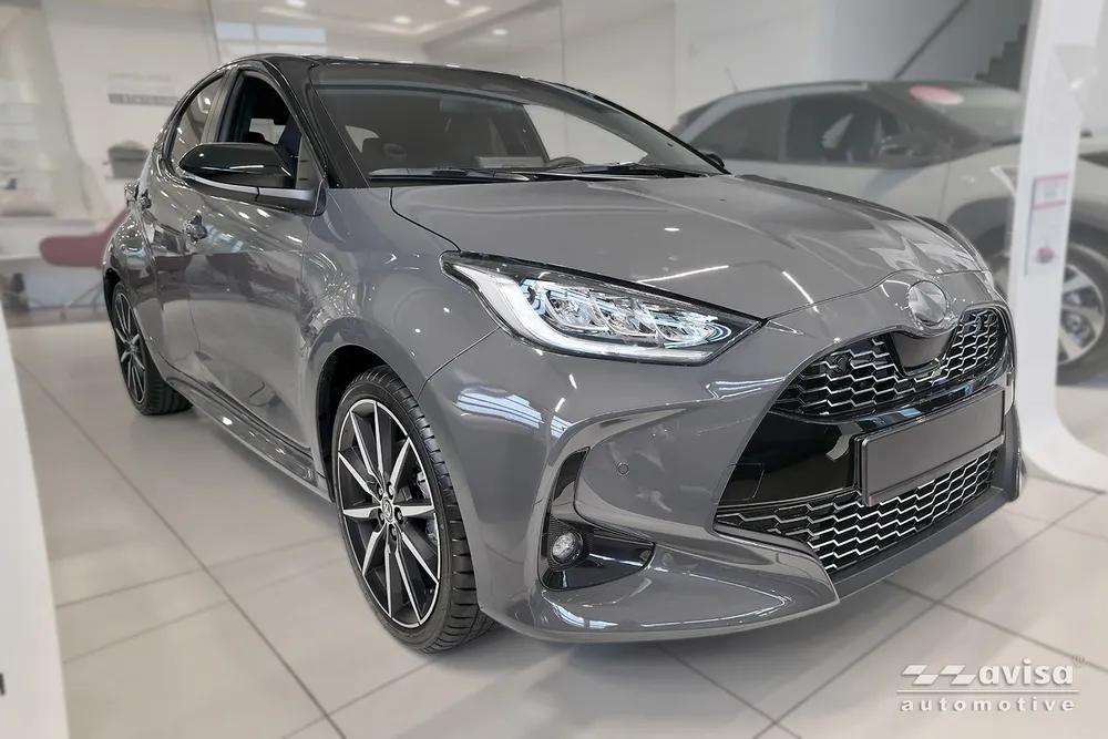 Trunk lid trim TOYOTA YARIS IV hatchback 5D/ Hybrid /GR 2020-2024 FL.2024-> (silver mirror) AVISA 2/38119