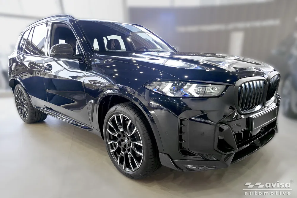 Bagažinės dangčio apsauginė juosta BMW X5 IV G05 M-pakiet 2018-2023 Fl.2023-> (juodas veidrodinis) AVISA 2/51203