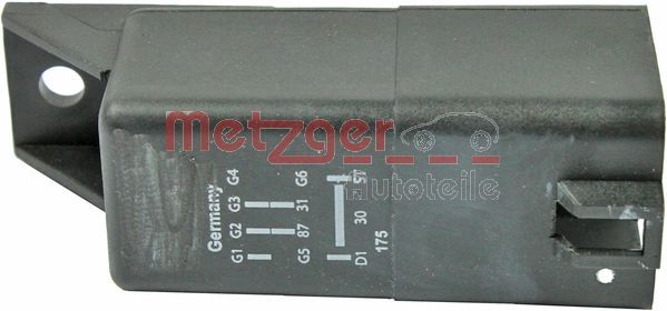 Relé, sistema de velas de incandescência METZGER 0884015